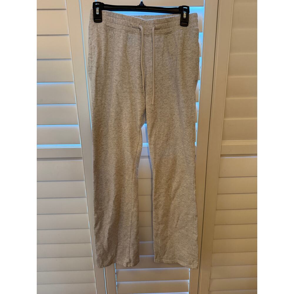 Hollister Women’s light gray sweatpants XS